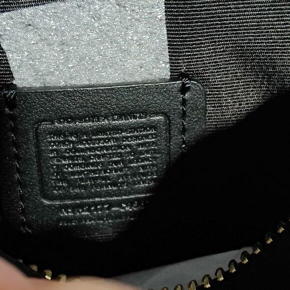 Limited Ed Coach X Peanuts Mini Serena Crossbody Signature Canvas w/ Woodstock - Picture 9 of 11